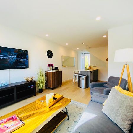 Modern Ballard Townhouse - 92 Walkscore & Rooftop! Seattle Extérieur photo
